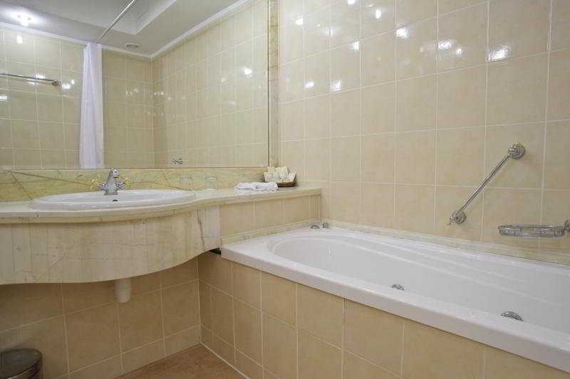 Mazurkas 4*