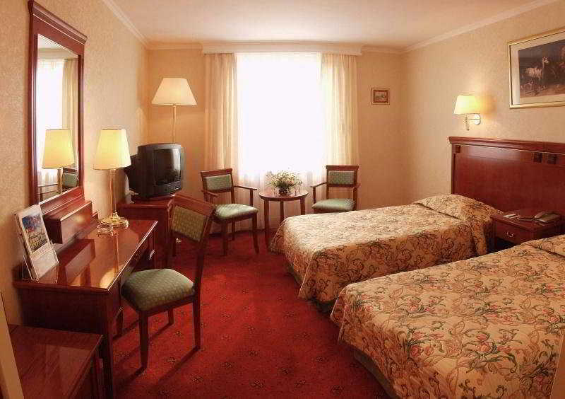 Mazurkas Hotel 4*
